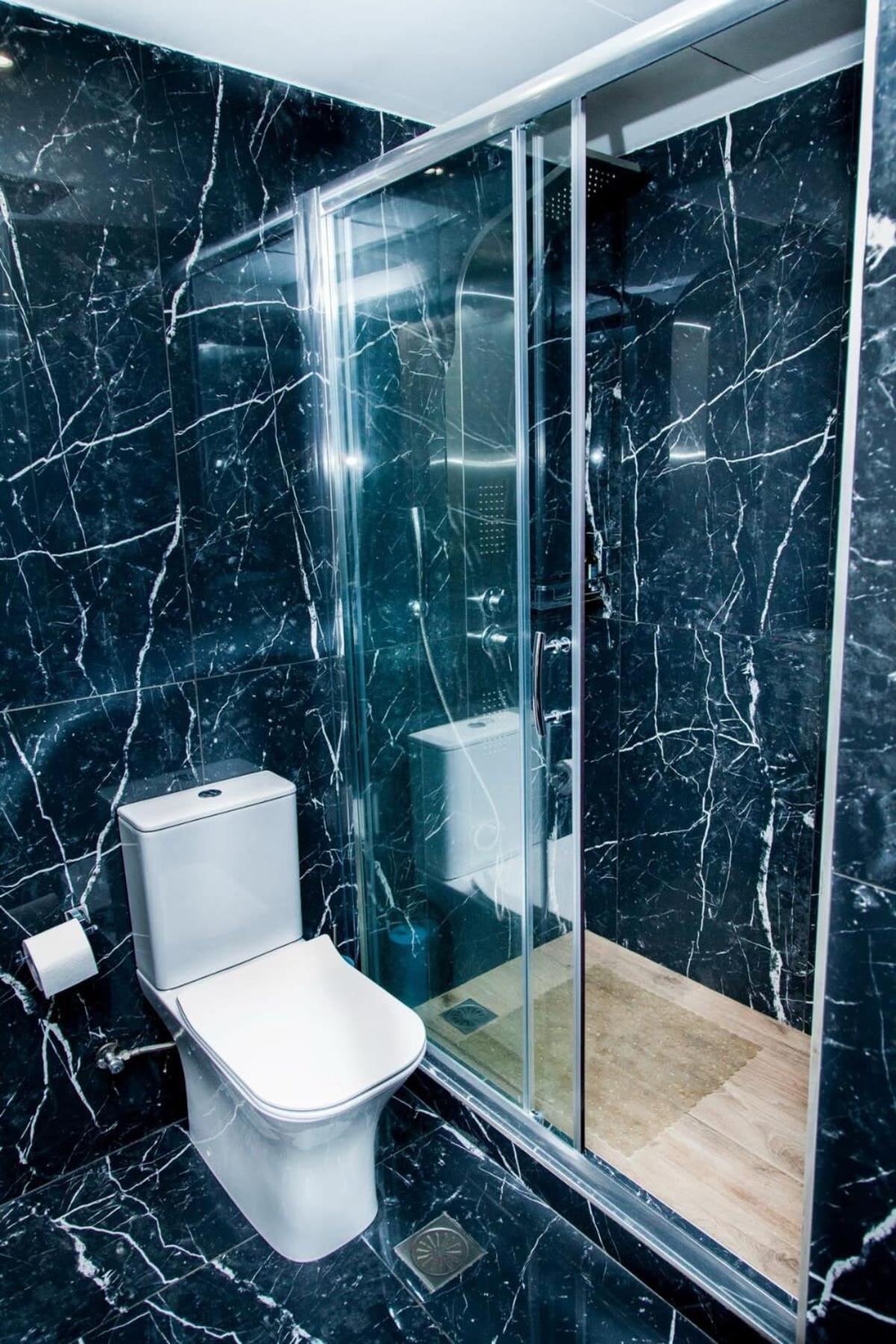 Contemporary And Chic Apartment In Central Athena Bagian luar foto
